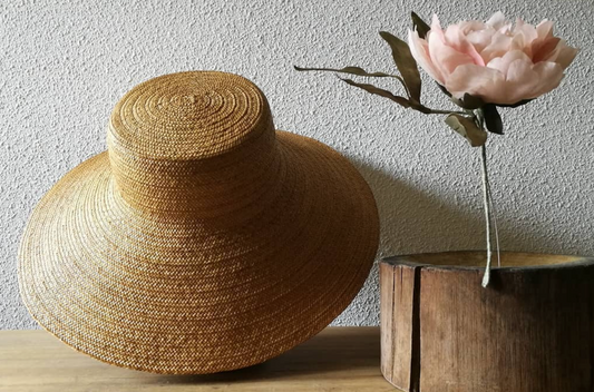 SHOPPING FOR HEIRLOOMS IN MADRID´S HIDDEN ADDRESSES