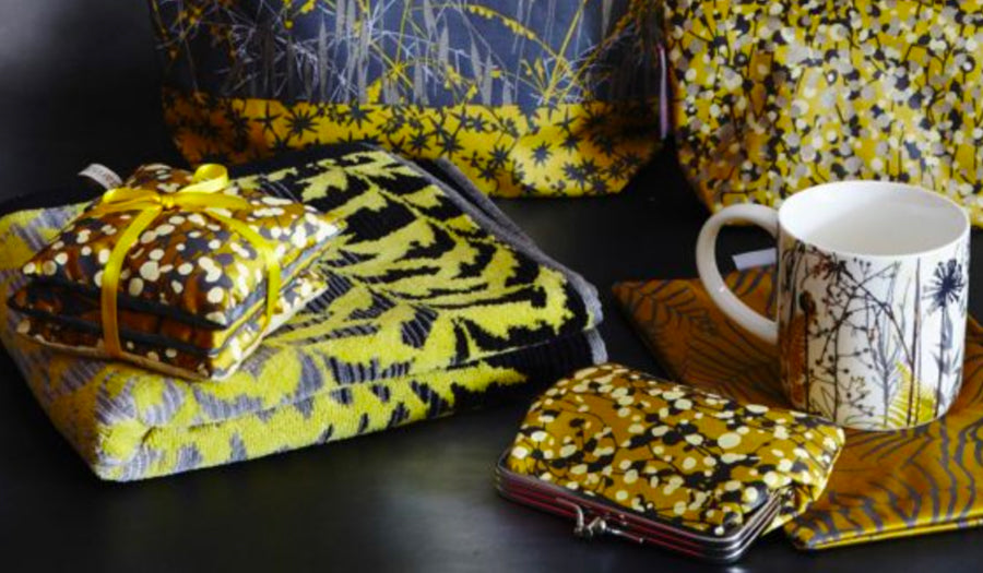 Take Your Pick...Free gift for subscribers