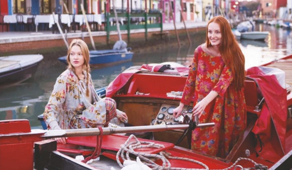 GLOBE TROTTERS