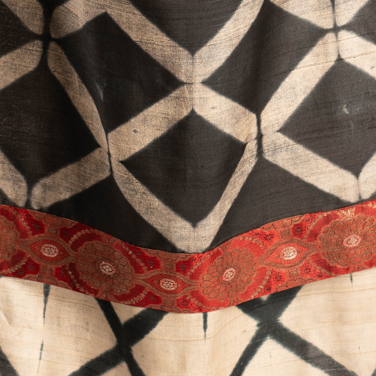 Constellation Clamp-Shibori Scarf (Brocade Border)