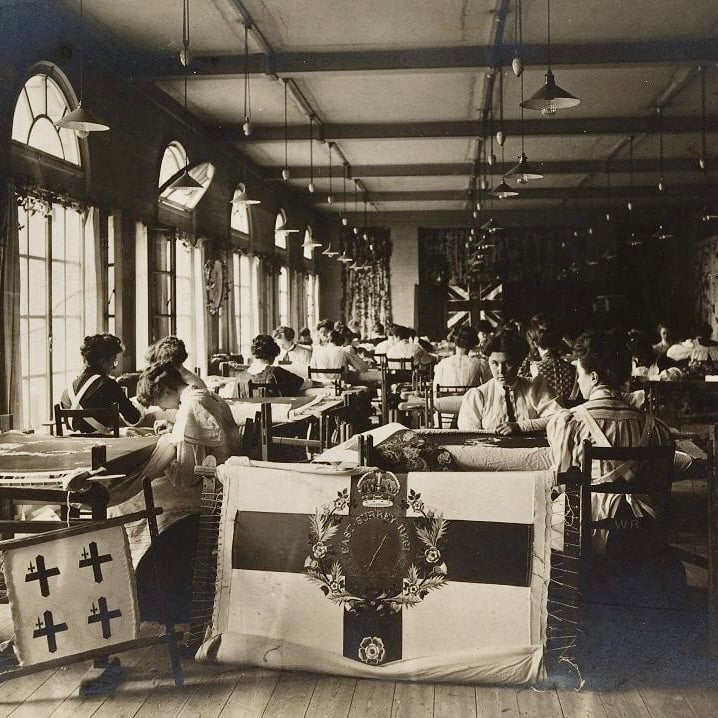 Wednesday 24 September, 2-4 p.m.: Open Studio and Exhibition Walkthrough with The Royal School of Needlework