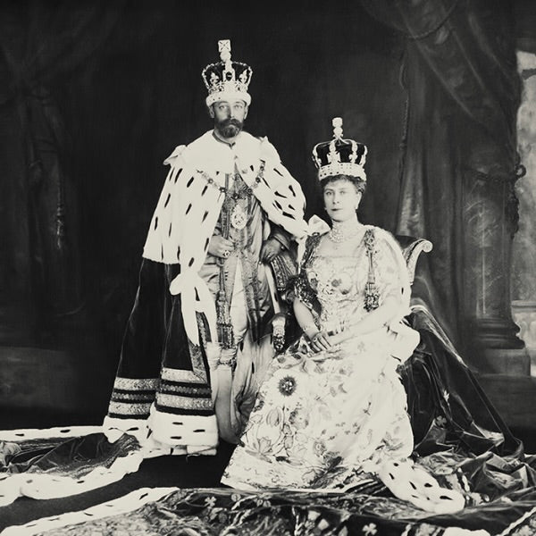 Wednesday 24 September, 2-4 p.m.: Open Studio and Exhibition Walkthrough with The Royal School of Needlework