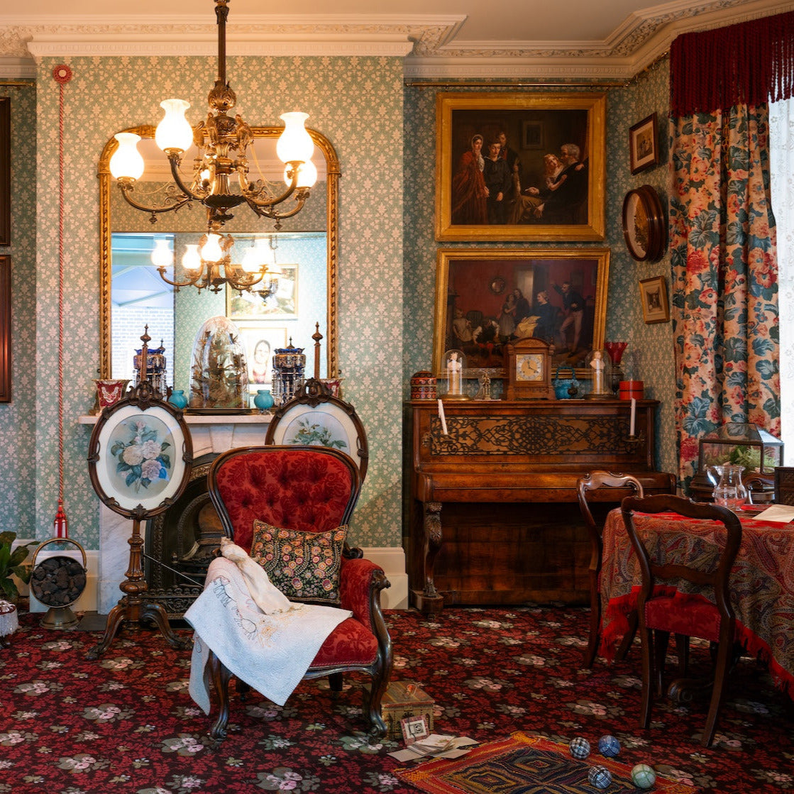 Thursday 11 September, 2-3 p.m.: Tours: Textiles through time with Echo Godfrey at the Museum Of The Home - SOLD OUT