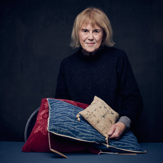 Julia Simpson - Étagère