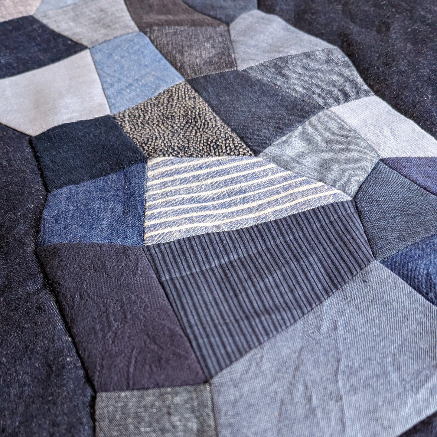 Thursday 18 September, 10-4p.m.: Workshop: Freehand English Paper Piecing with Catherine-Marie Longtin