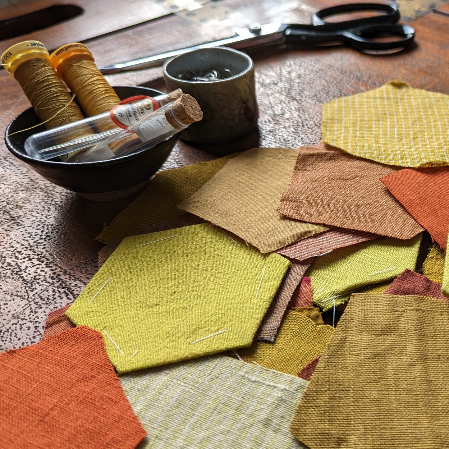 Thursday 18 September, 10-4p.m.: Workshop: Freehand English Paper Piecing with Catherine-Marie Longtin