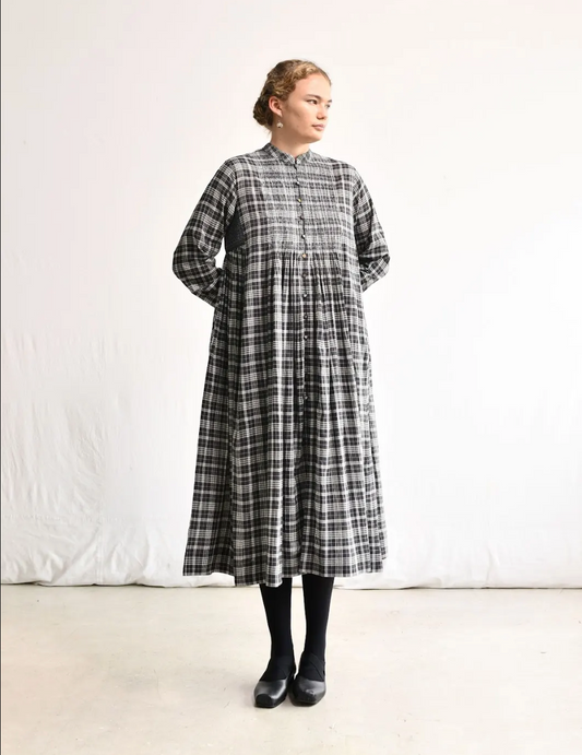 Maku, SAGA_686 BLACK AND WHITE CHECKS M