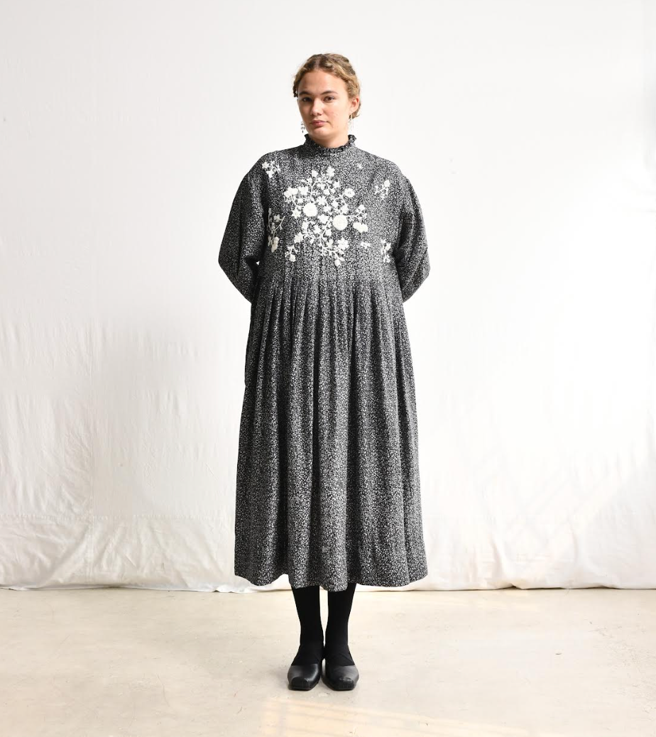 Maku, MARIE_221/SP/FF_A.EM/KR BLACK AND WHITE PRINT S/M