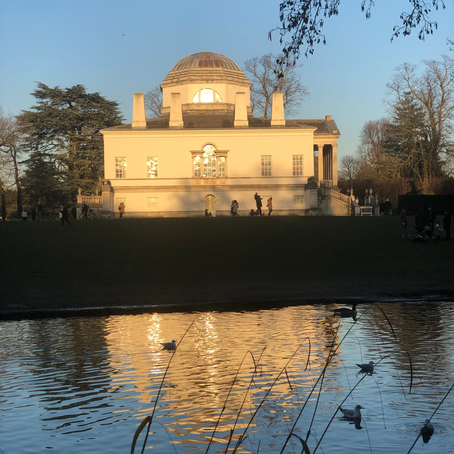Saturday 13 and 20 September, 10-6 p.m.: Open Studios: Mulberry Court, Chiswick House and Gardens with Rachna Garodia, Tomoko Yamanaka and Madina Joldybek