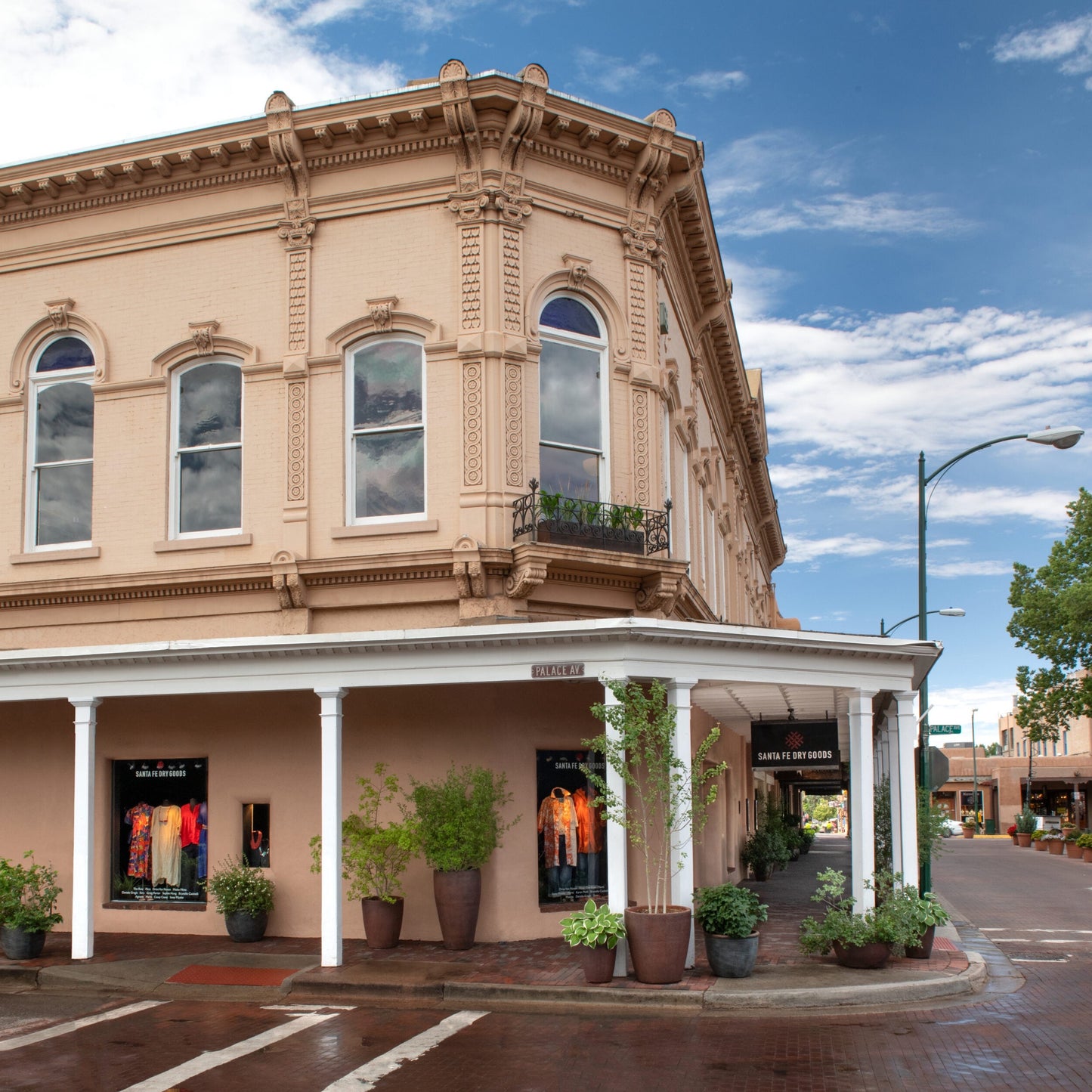 USA, New Mexico, Santa Fe Dry Goods
