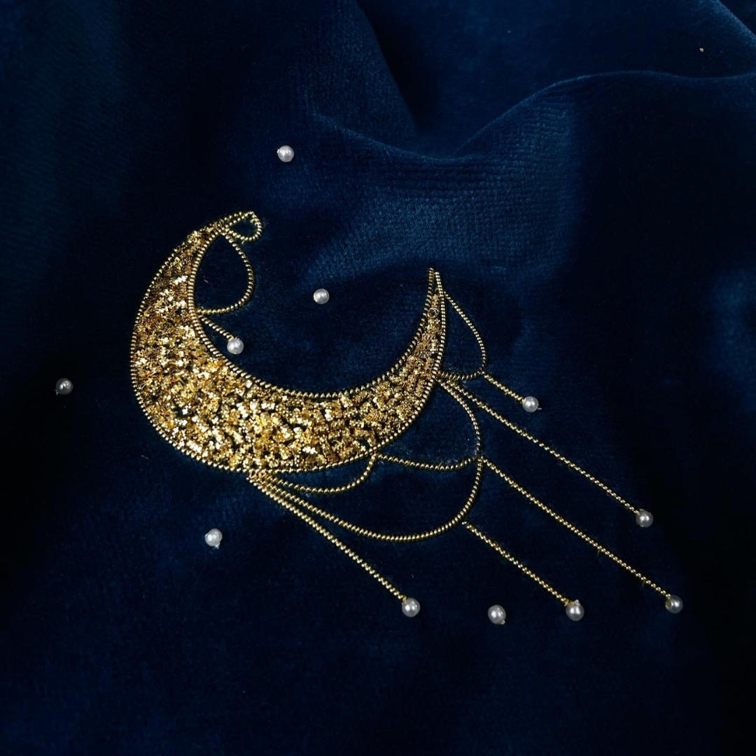 Tuesday 30 September, 10.30-5 p.m.: Studio Tour and Workshop: Celestial Moon Goldwork Embroidery with Hand & Lock