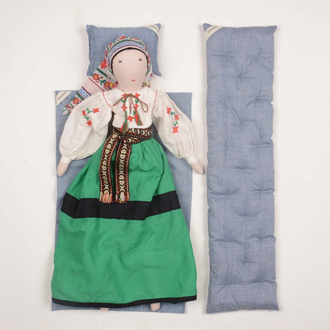 India, SilaiWali, Ilma (Green)