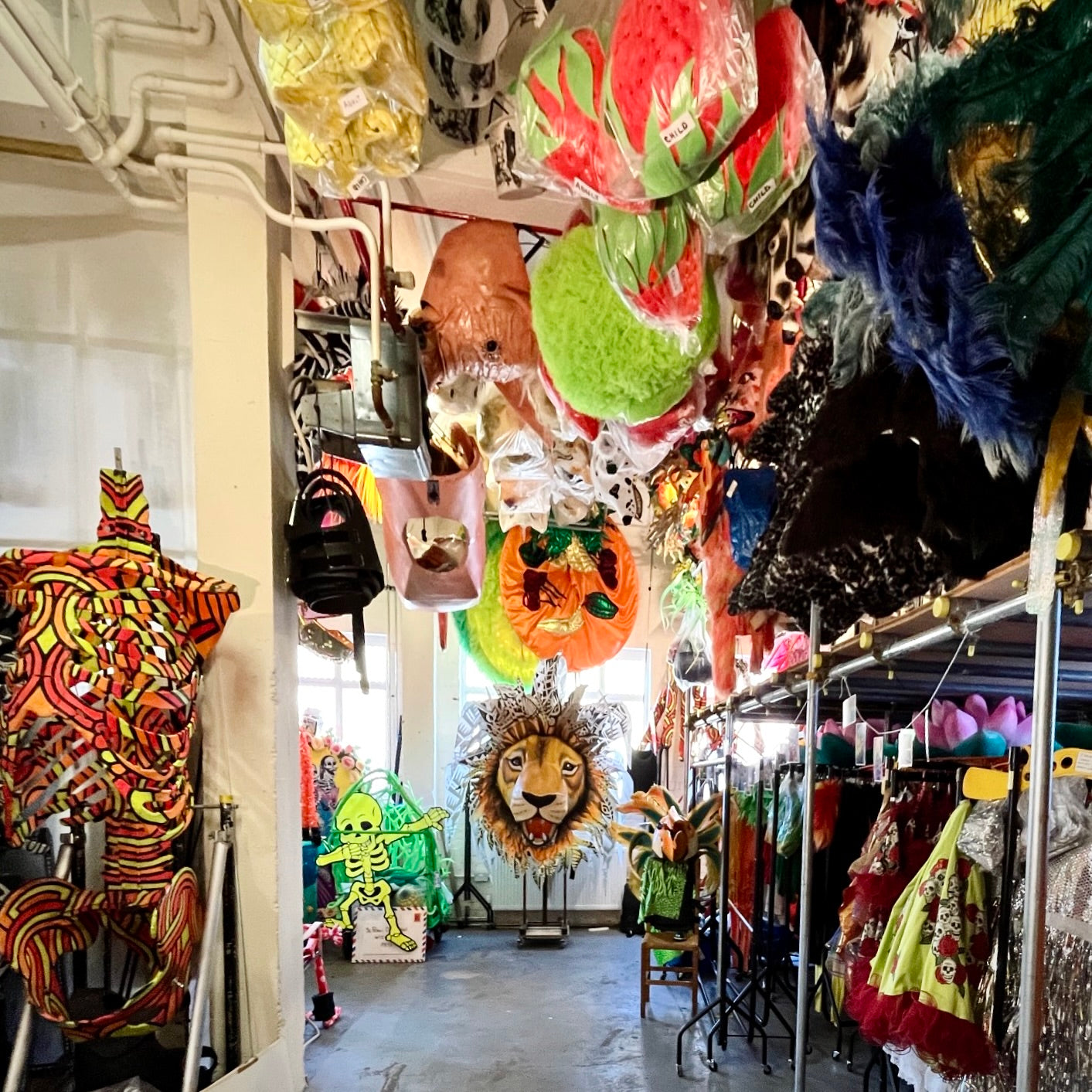 Saturday 27 September, 10-5 p.m.: Open Studio — Demonstration and Tour: A Carnival of Textiles with Julieta Gimpel of Mandinga Arts