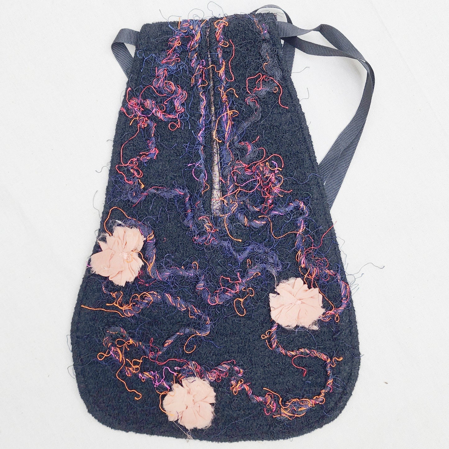 Wednesday 3 September, 10-4 p.m.: Workshop: Make a Historically Inspired Pocket with Melissa Jo Smith and designer Rebecca Cole from Illuminated Arts