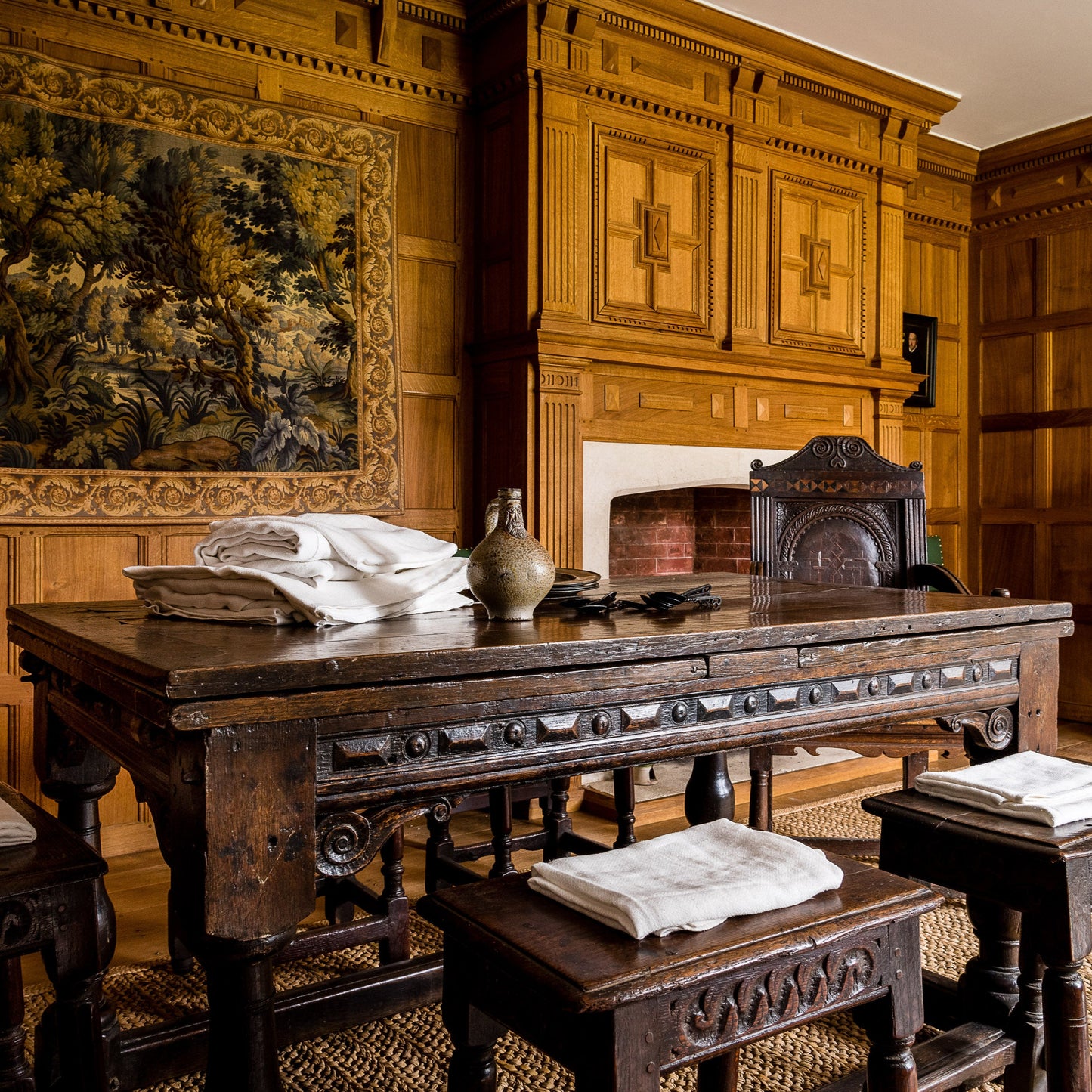 Thursday 11 September, 2-3 p.m.: Tours: Textiles through time with Echo Godfrey at the Museum Of The Home - SOLD OUT