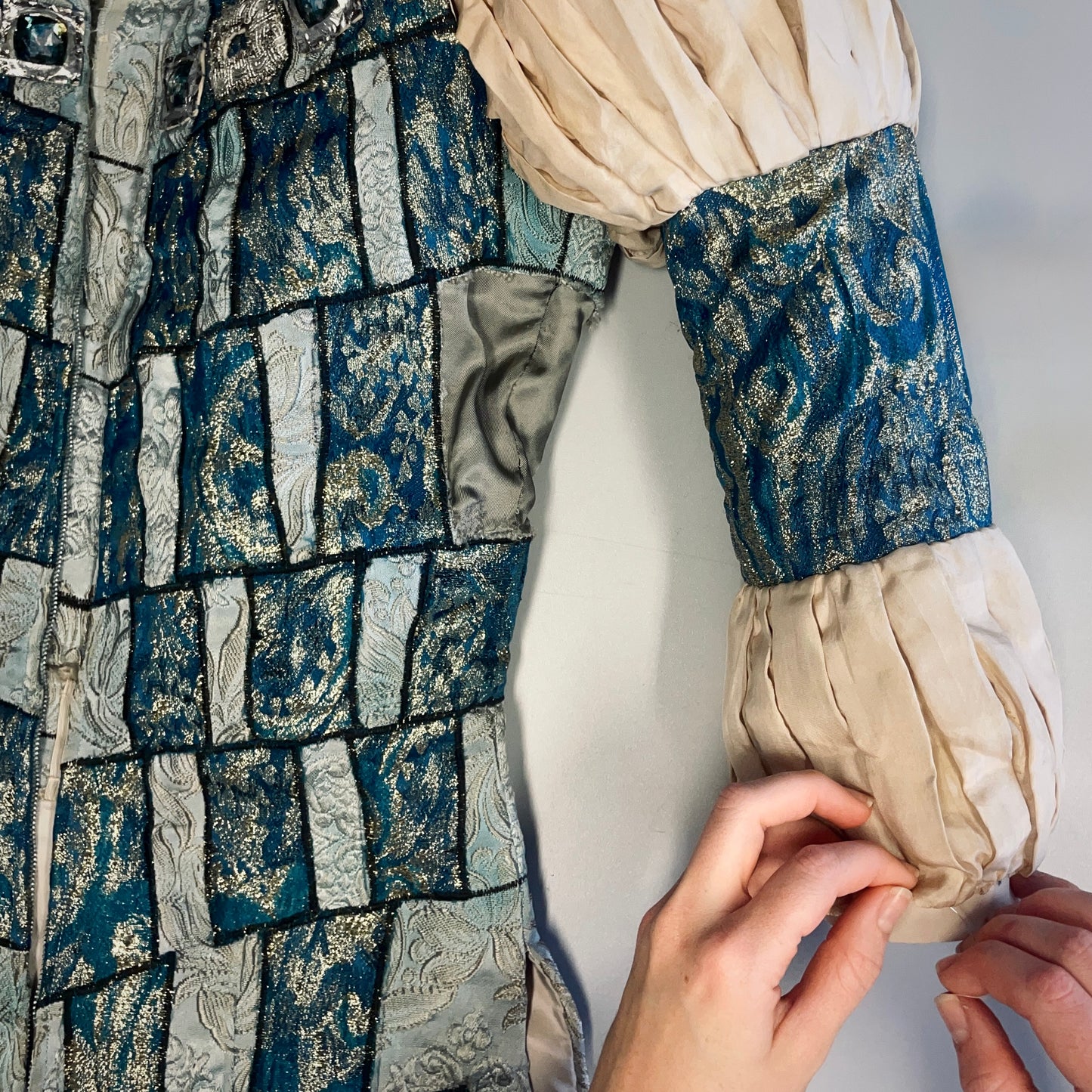 Tuesday 16 September, 11-1 p.m.: Tour: Soteria Conservation Studio with Jessica Burgess - SOLD OUT