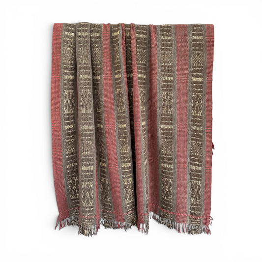 Bhutan, Colours of Bhutan, Hor Throw (Deep Madder)