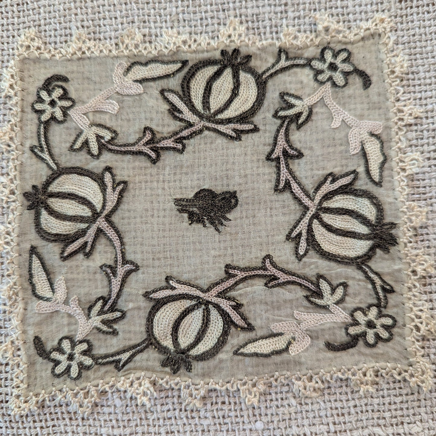 Julia Simpson - Étagère