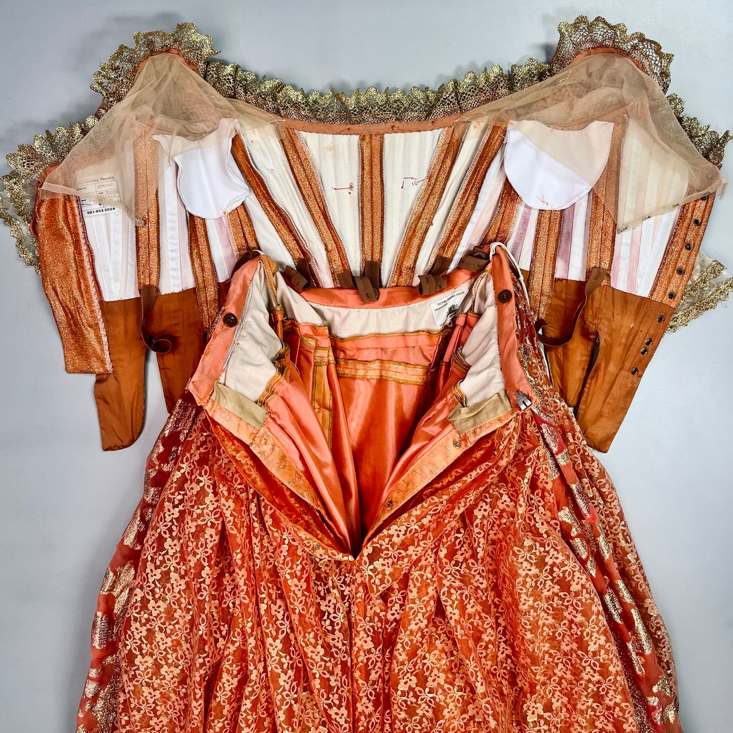 Tuesday 16 September, 11-1 p.m.: Tour: Soteria Conservation Studio with Jessica Burgess - SOLD OUT