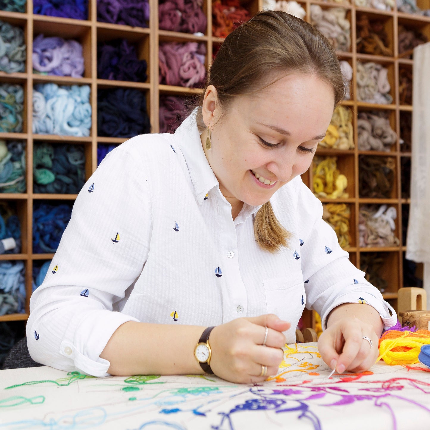 Wednesday 24 September, 2-4 p.m.: Open Studio and Exhibition Walkthrough with The Royal School of Needlework