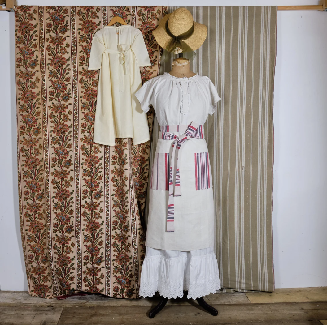 Amanda Leader - Mistress of Linen