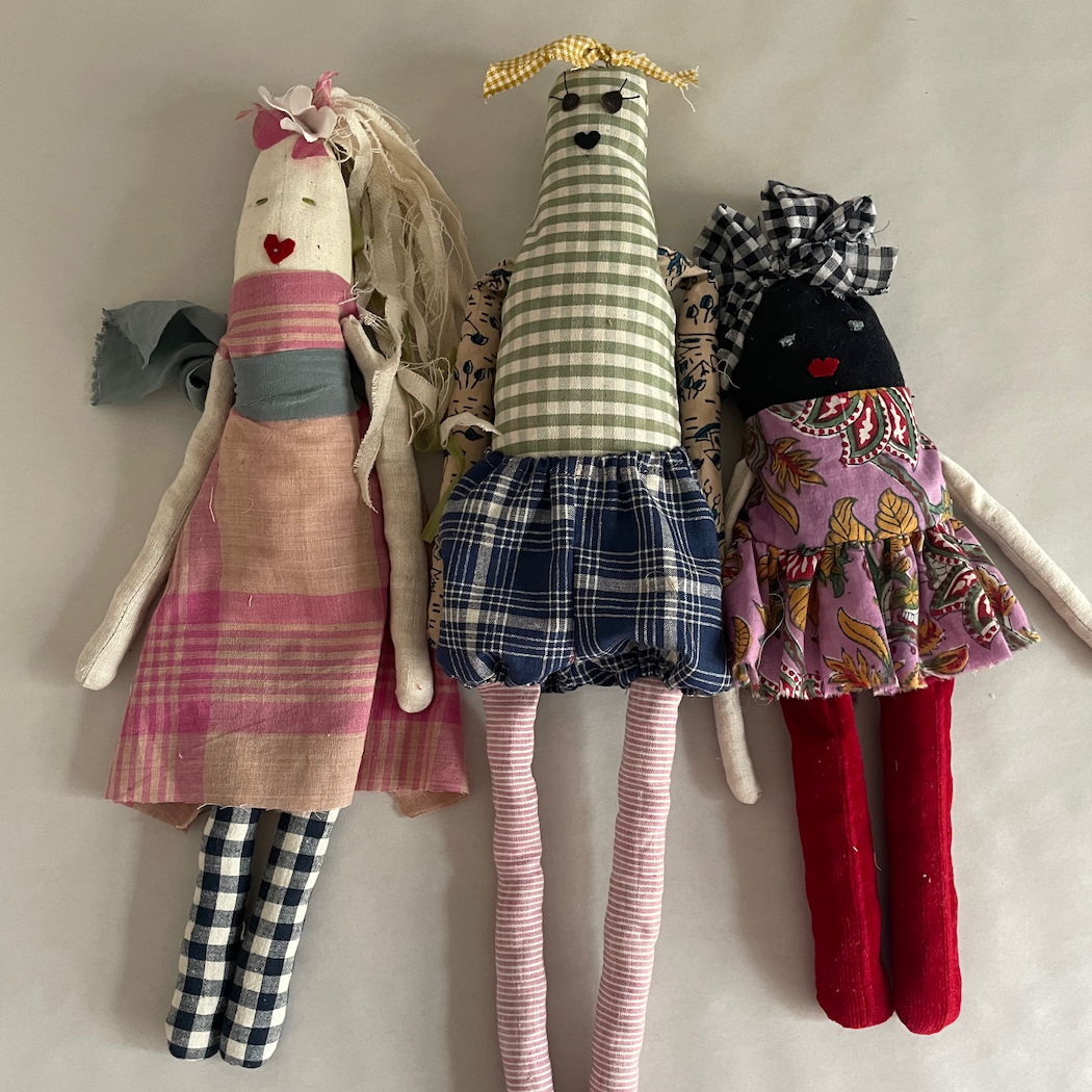 Sunday 25 February 2024, Ragdolls to celebrate Mother's Day with Jackie Parsons of Scobel clothing