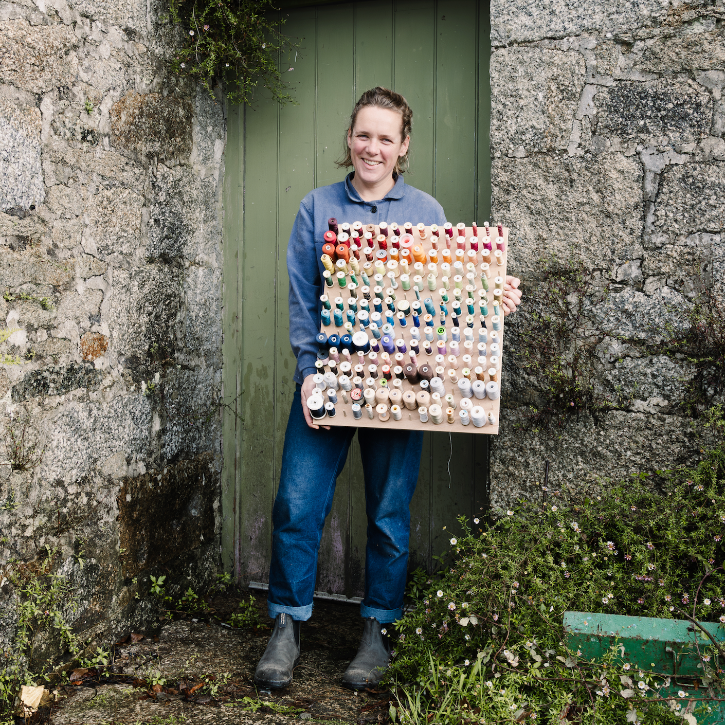 Laura ter Kuile - Thread Pegs