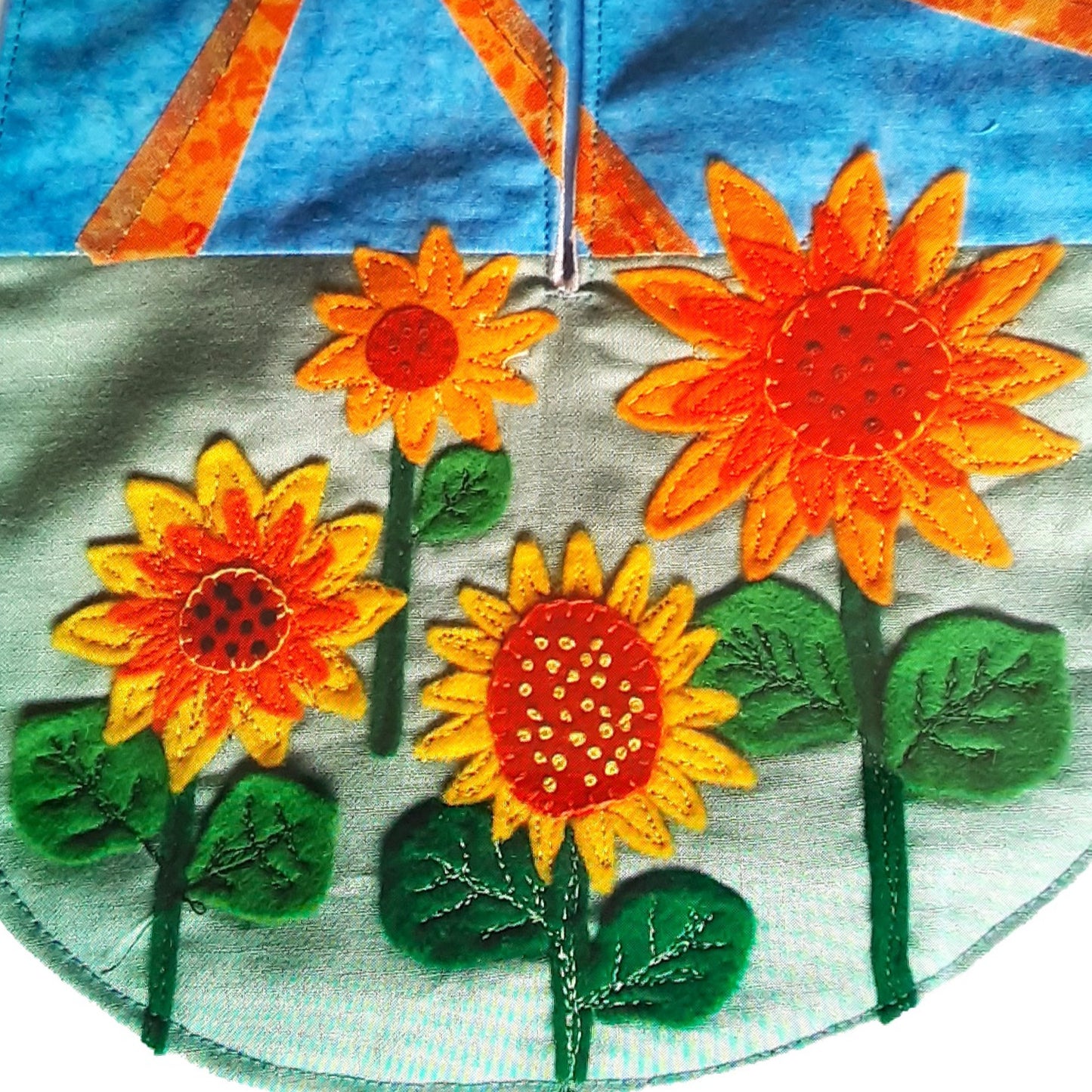 Wednesday 3 September, 10-4 p.m.: Workshop: Make a Historically Inspired Pocket with Melissa Jo Smith and designer Rebecca Cole from Illuminated Arts