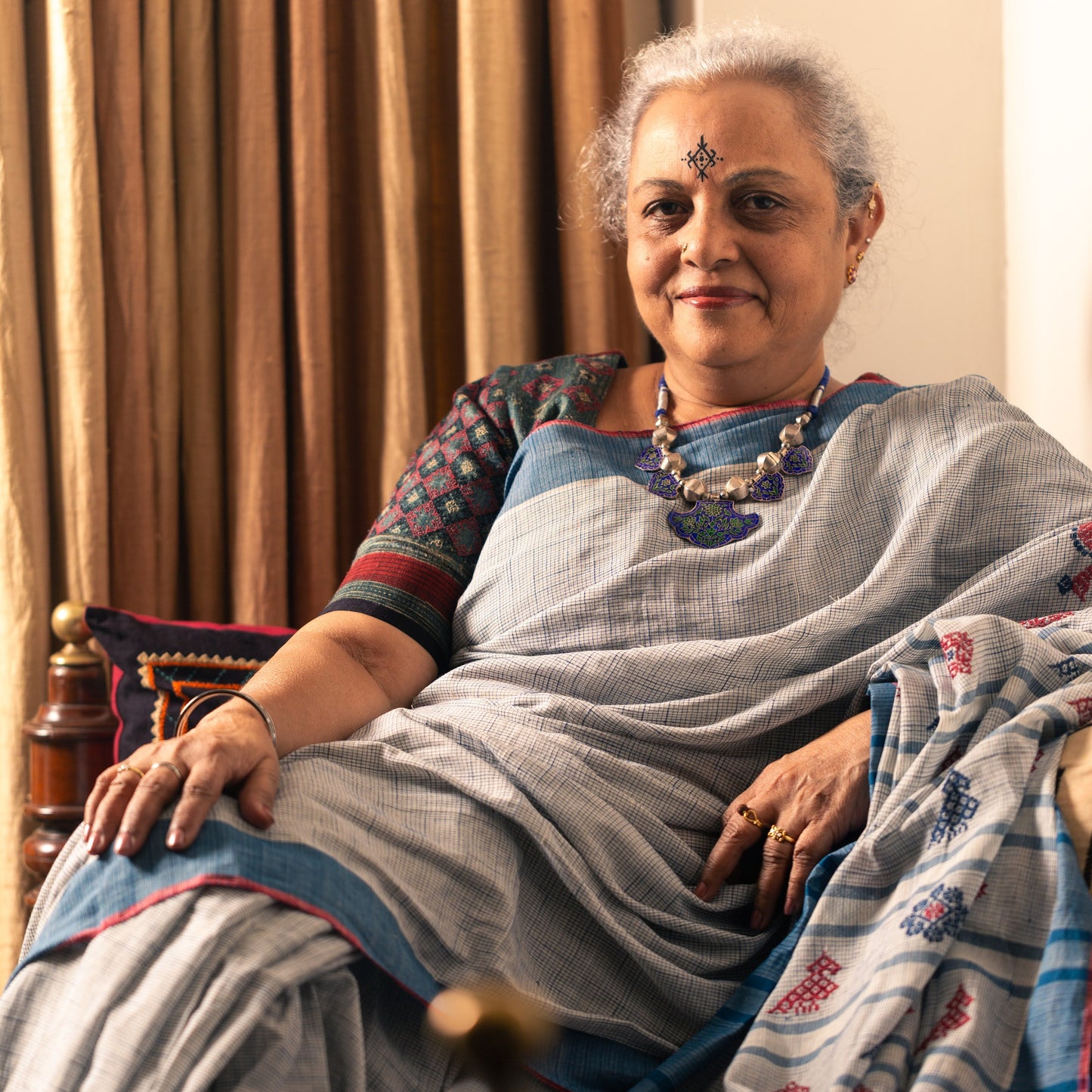 Tuesday 9 September, 10-4 p.m.: Workshop: Kasuti Embroidery with Sujaya Mahesh of Sameeksha Studio & School of Embroidery