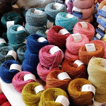 USA, California, Cast Away Yarn Shop
