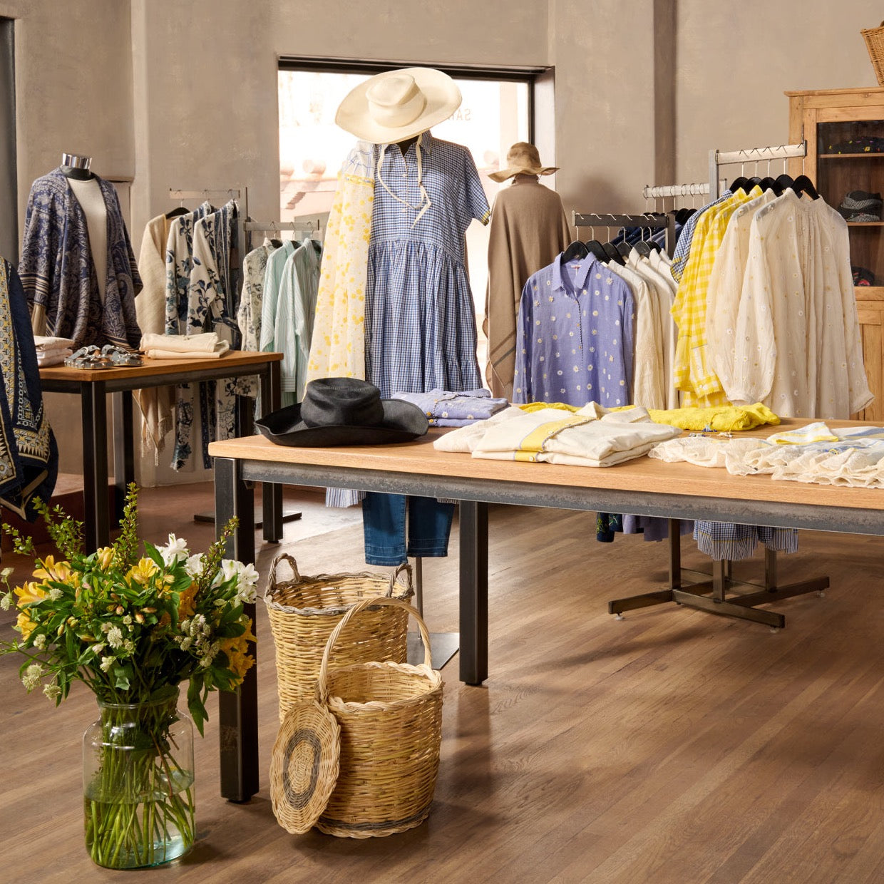 USA, New Mexico, Santa Fe Dry Goods