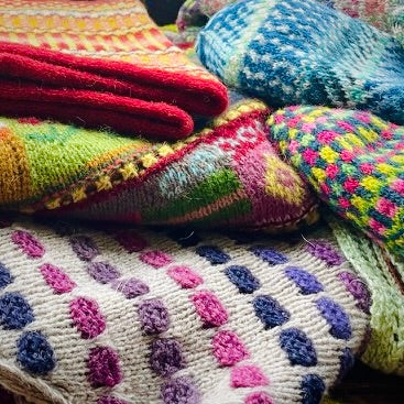 Wednesday 10 September, 10-4 p.m.: Workshop: Creating Vibrant Colour with Natural Dyes with Liz Baltesz