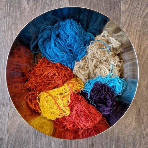 Wednesday 10 September, 10-4 p.m.: Workshop: Creating Vibrant Colour with Natural Dyes with Liz Baltesz