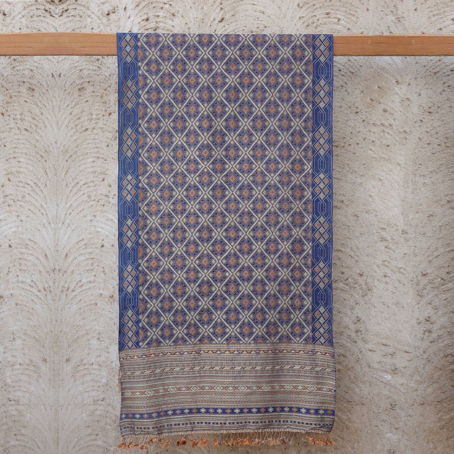 India, Vankar Vishram Valji Weaving, Stole Handwoven in Cotton Mulberry Silk