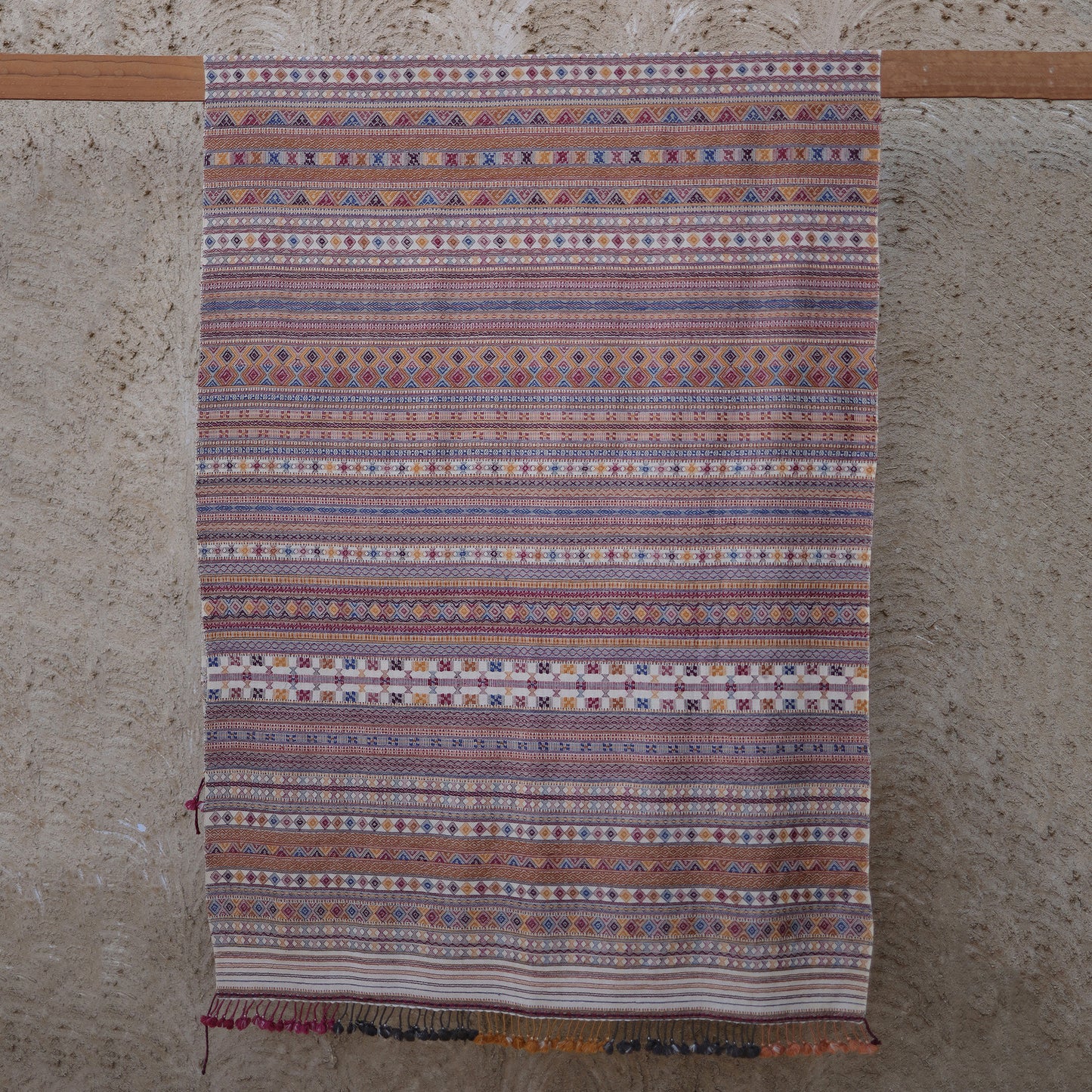 India, Vankar Vishram Valji Weaving / Shamji Vankar Vishram Valji, Handweaving