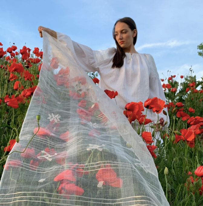 Romania, Borangic Silk Mill / Cristina Niculescu, Borangic Silk Threads & Weaving