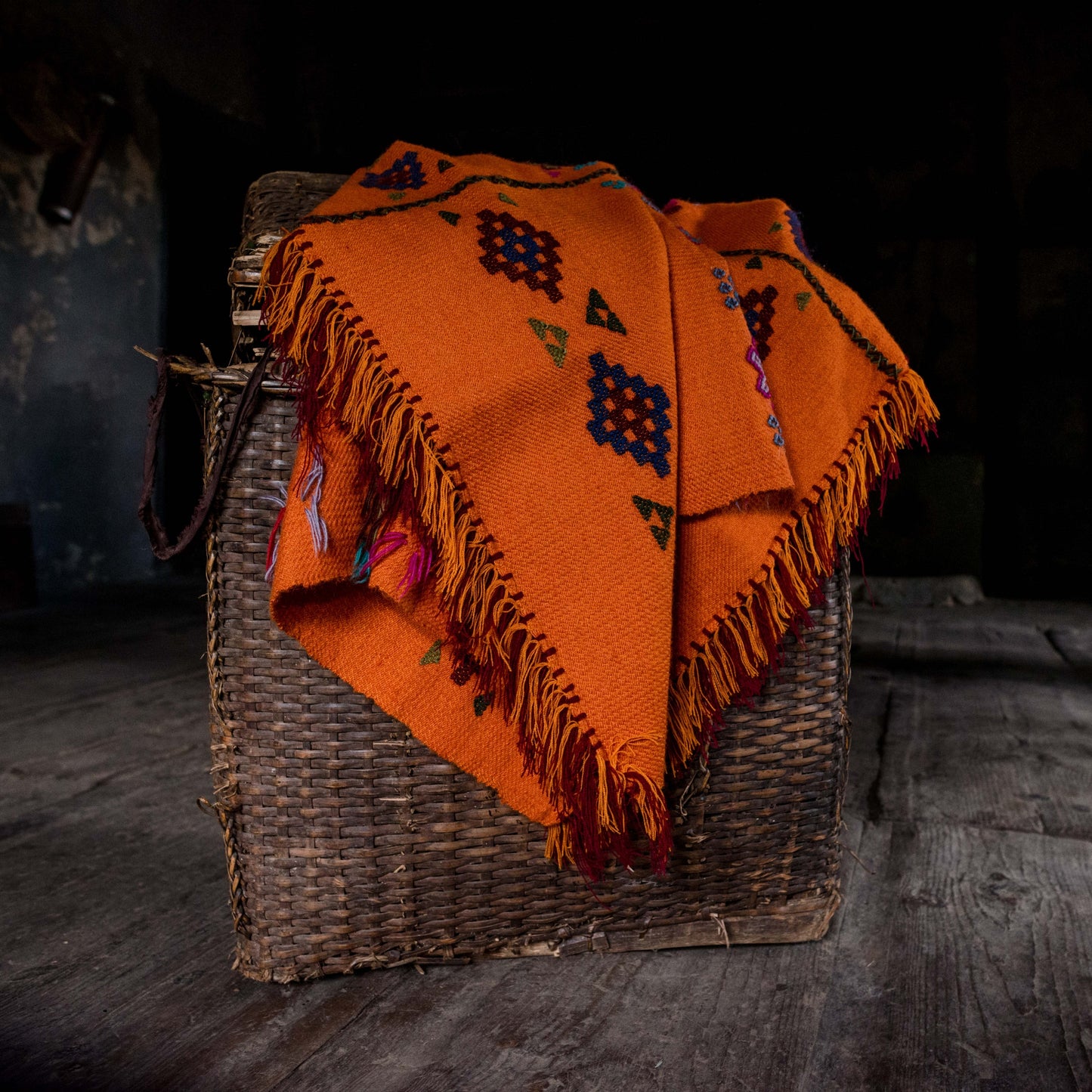 Bhutan, Yarn & Yathra House, Weaving