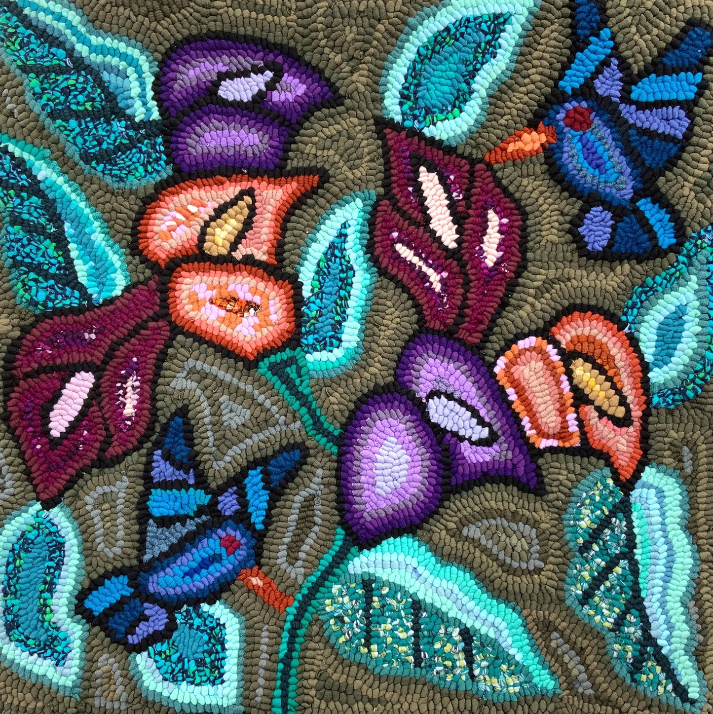 Guatemala, Multicolores, Rug Hooking & Embroidery