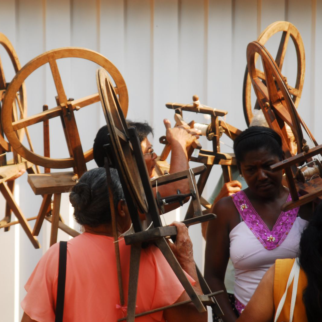Brazil, Central Veredas, Weaving