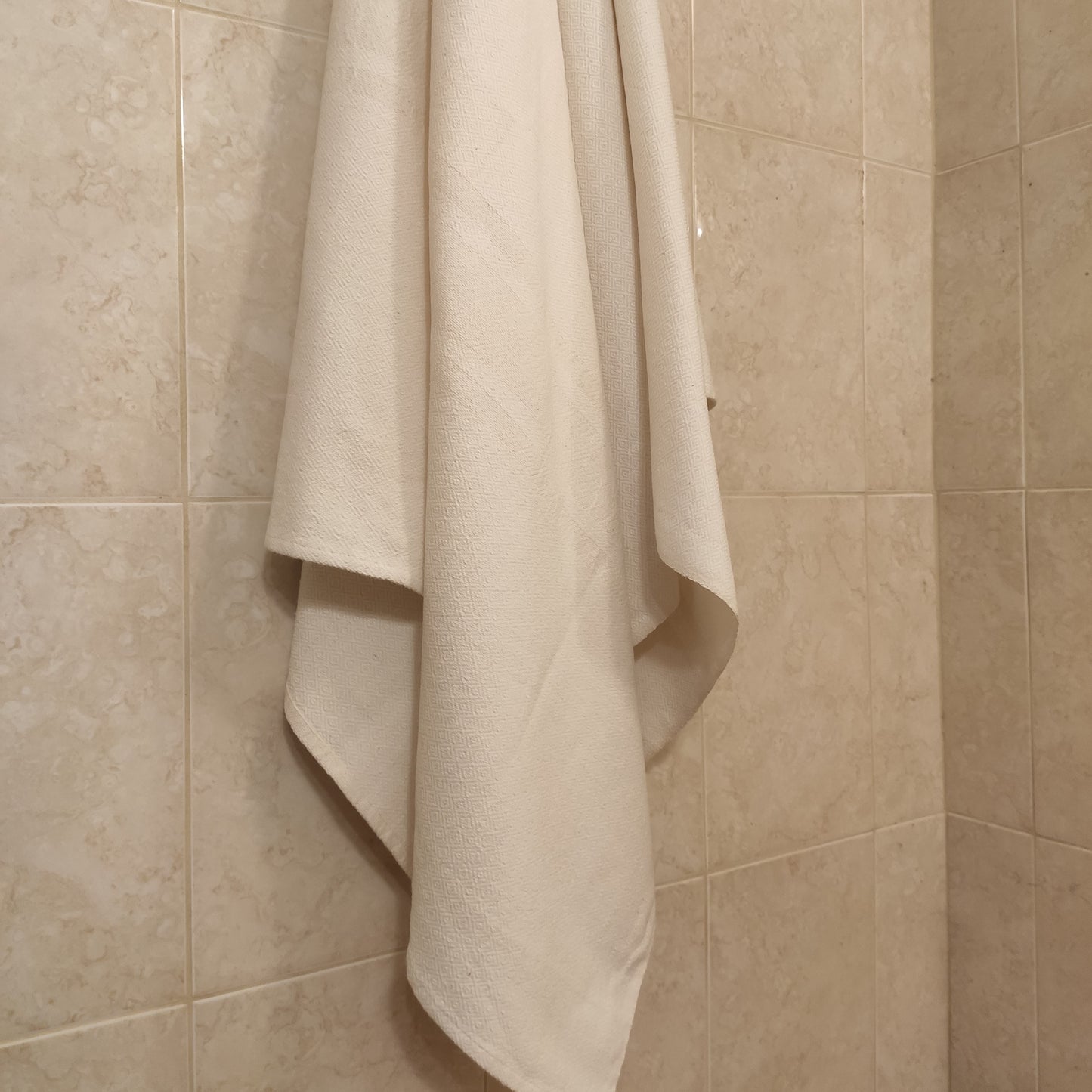 Hungary, Zsuzsa Zsigmond, Cotton towel with traditional Hungarian "barackmagos" motif