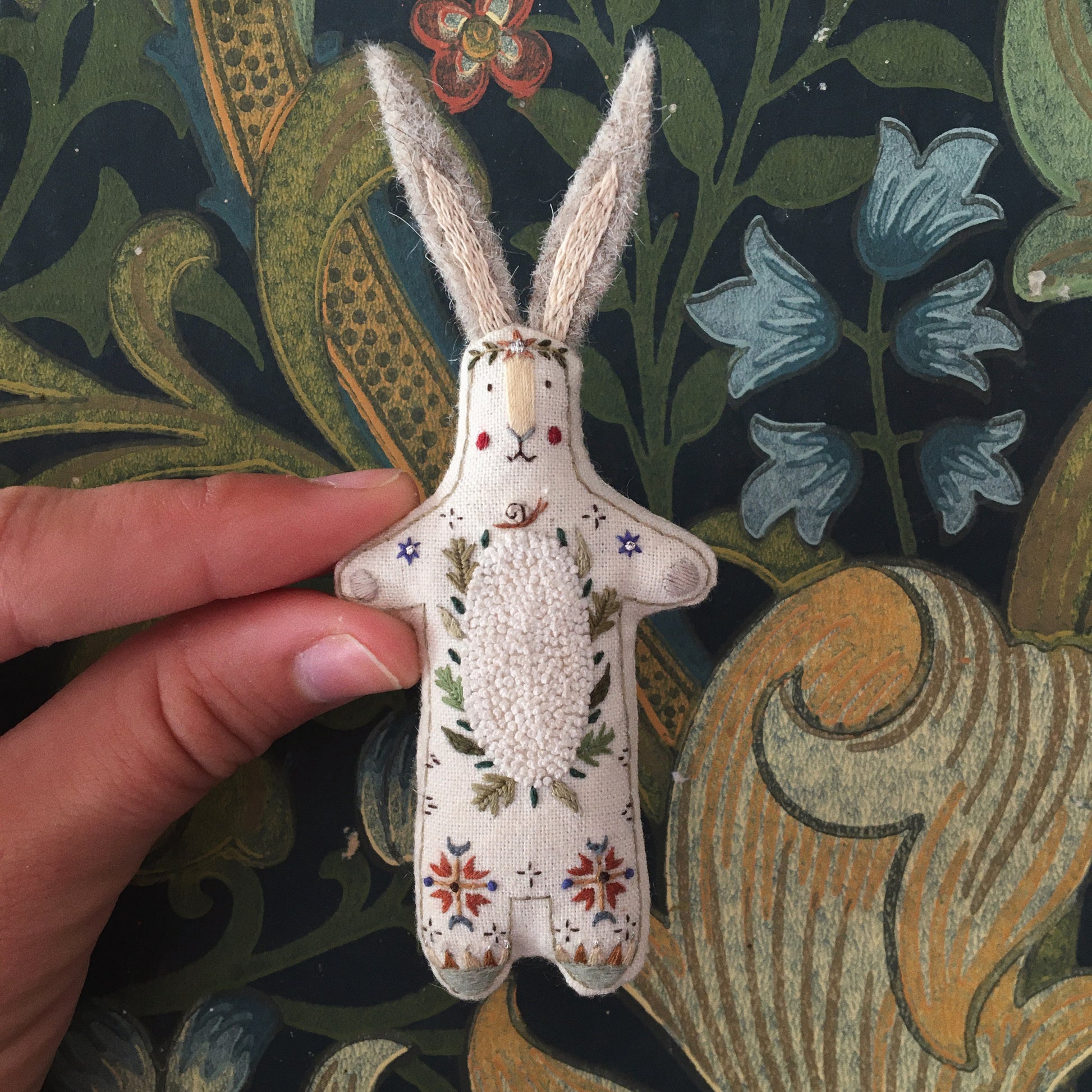 England, Megan Ivy Griffiths, Embroidery