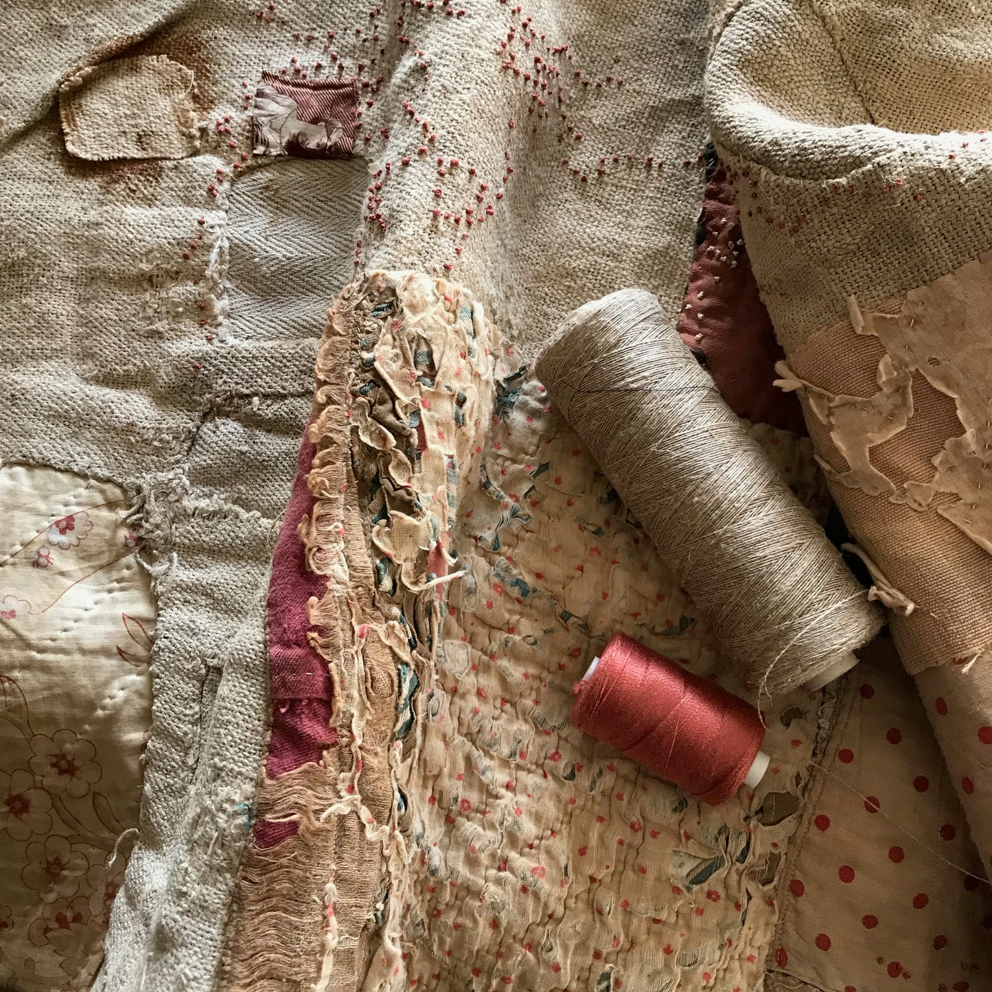 Quilting with Mandy Pattullo, Dorothy Osler, Joanna Hashagen, Abigail Booth and The Quilters' Guild