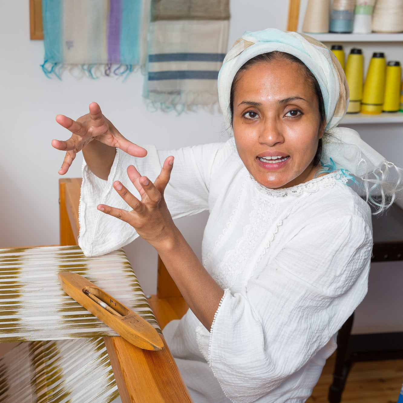 Silk: silk road, silk fibre, silk weaving with Angela Sheng, Mary Schoeser, Neil Thomas from Gainsborough Silk Mill, Rezia Wahid and Sue Tapliss of Whitchurch Silk Mill