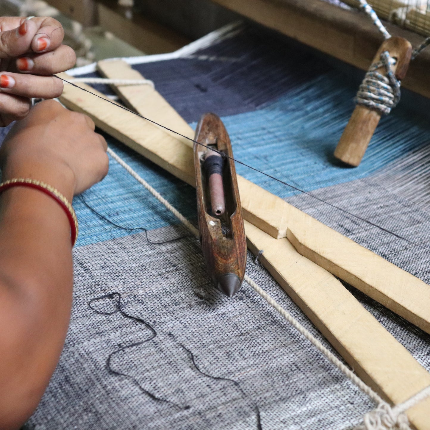 India, 7Weaves, Weaving