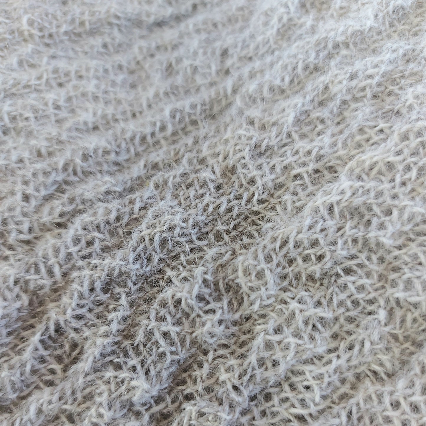 Finland, Waveweaver's Wool / Hannele Köngäs, Weaving