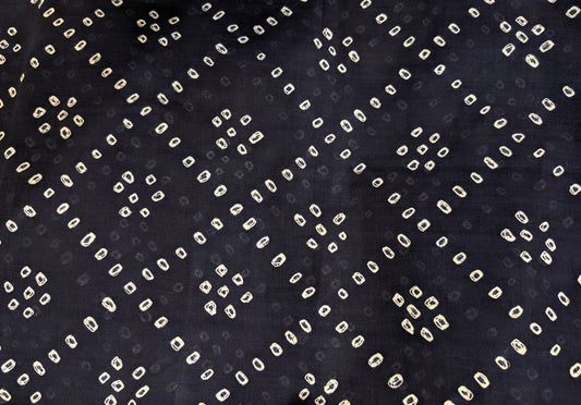 Madurai Sungudi: Whispers of Migration and Assimilation in its Tie-Dyed Designs