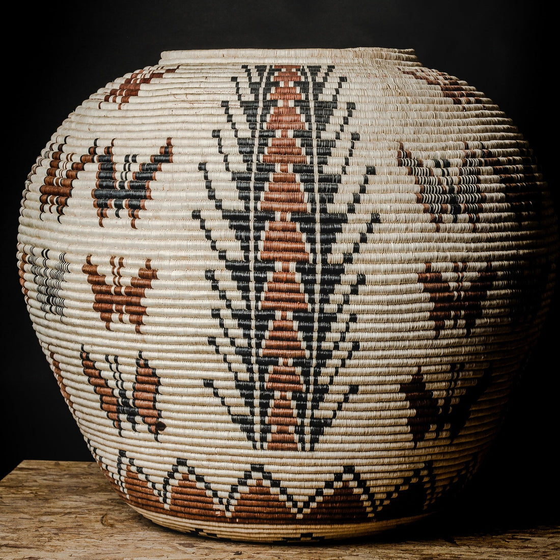 Dreams Descend from the Sunrise: Comcaac Basketry on Film
