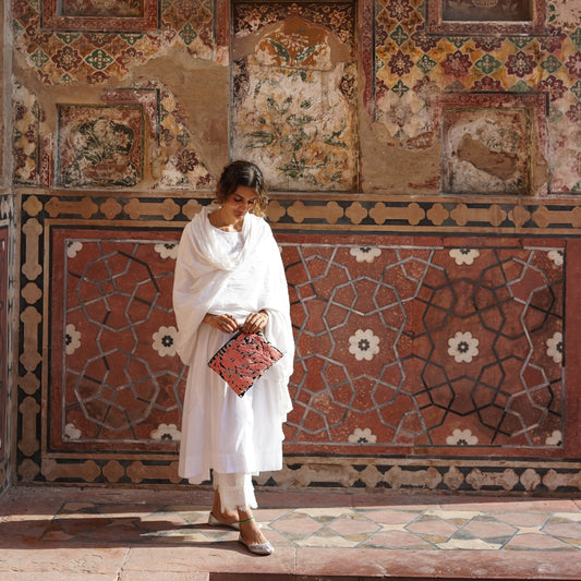 5 Minutes with a Friend: Gul-E Raana of Wenlin Studio