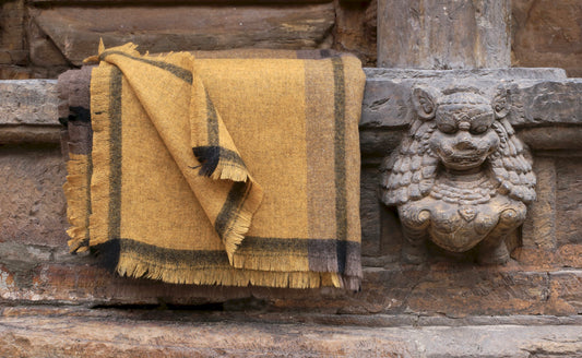 FIVE MINUTES WITH A FRIEND: CATE VICTORIA