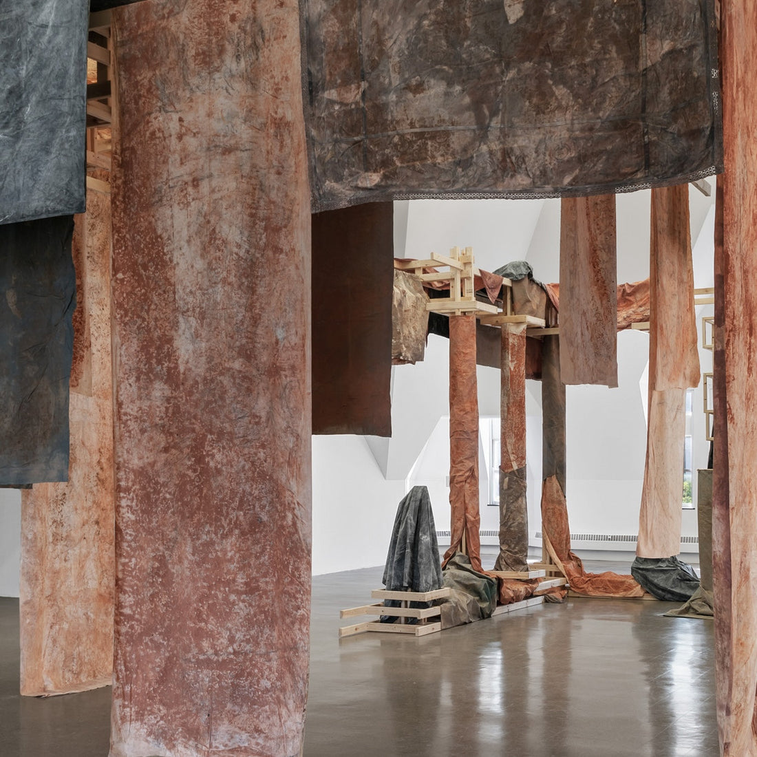 Dala Nasser at Frieze Abu Dhabi: Rebuilding a Monument in Cloth
